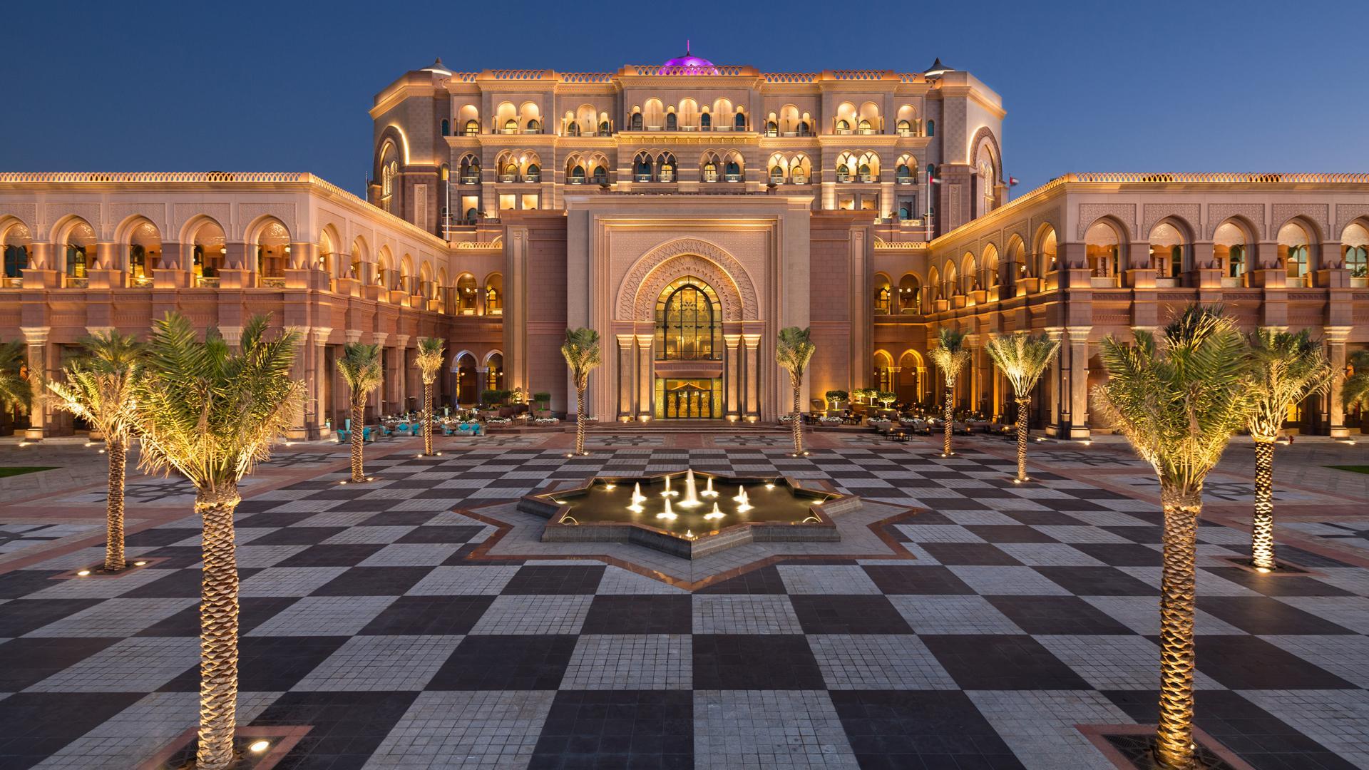 Emirates Palace Image 1